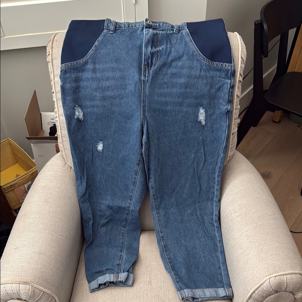 SHEIN Blue Boyfriend Jeans with Distressed Details